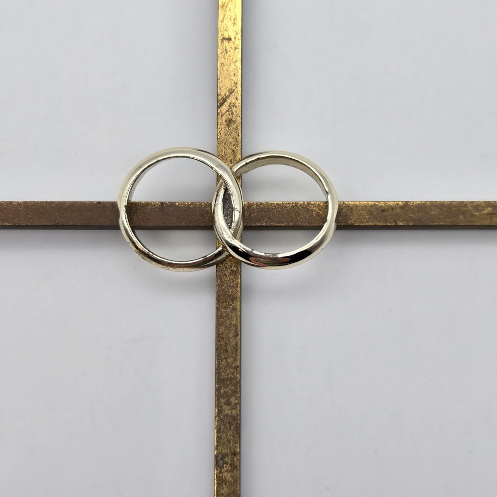 Marriage Wall Cross Brass‎ Interlocking Wedding Rings Religion Aged Patina - Picture 2 of 7